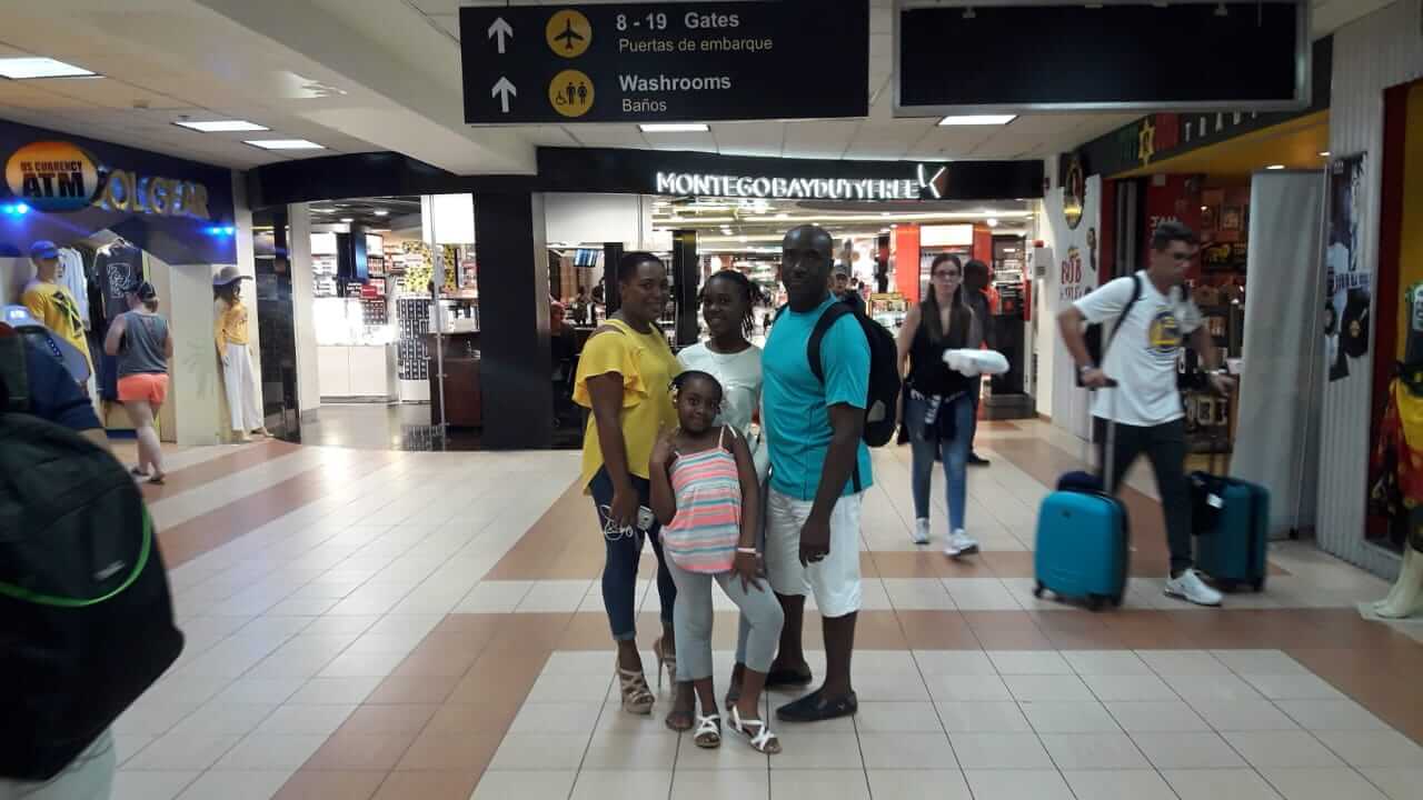family_travelling_overseas_from_jamaica_aug_2018