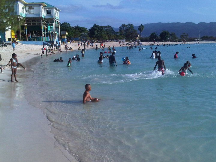 Make memorable moments at the beautiful Aquasol Beach & Theme Park, one of Montego Bay's hottest beach attraction!